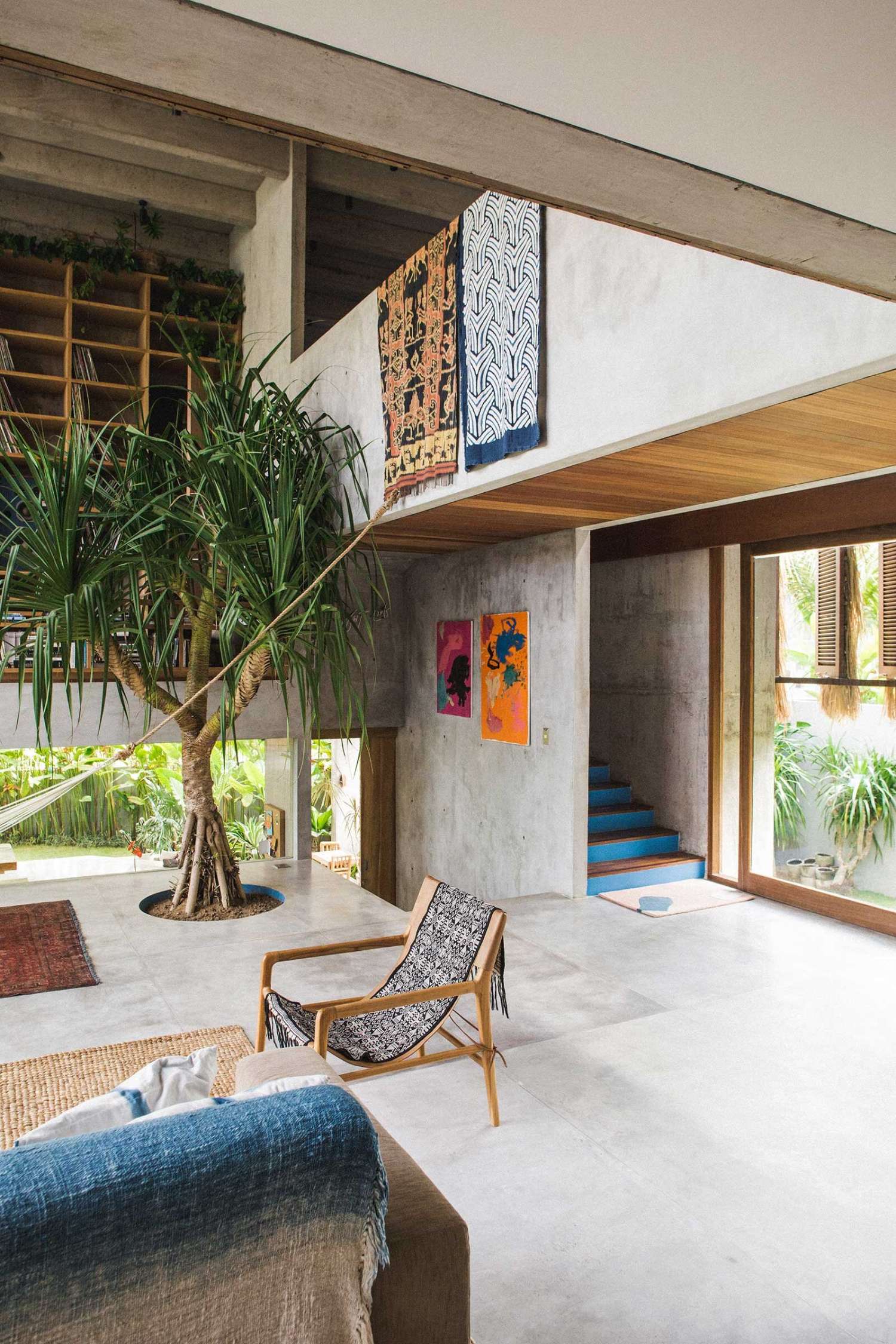Tropical Brutalism: Concrete and Timber Home in Bali